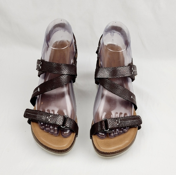 Crown Vintage Taka Gun metal grey Wedge Sandals - Picture 12 of 13